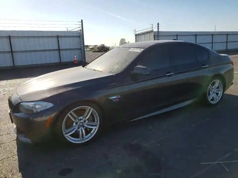 WBAFR9C57DDX79792 2013 BMW 5 SERIES-0