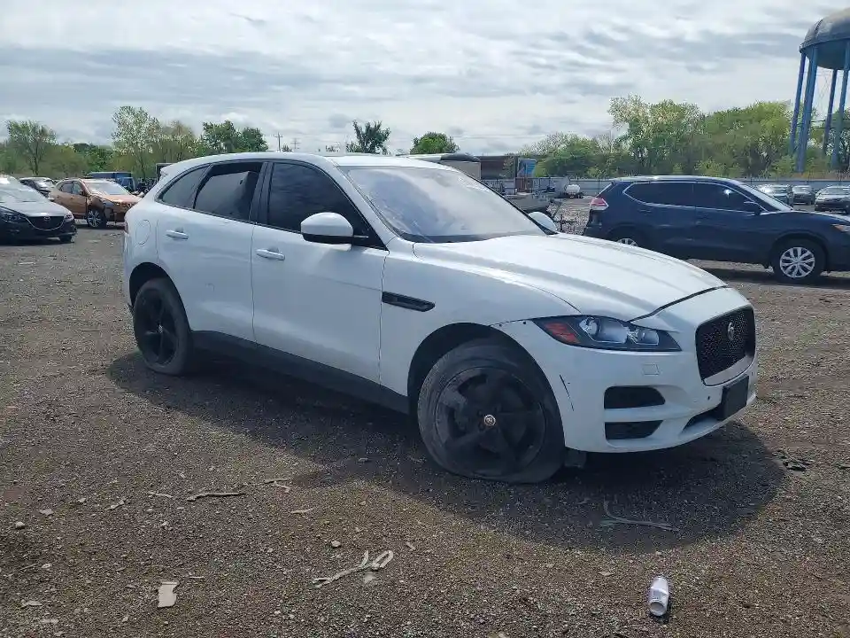 SADCJ2FX0LA649164 2020 JAGUAR F-PACE-3