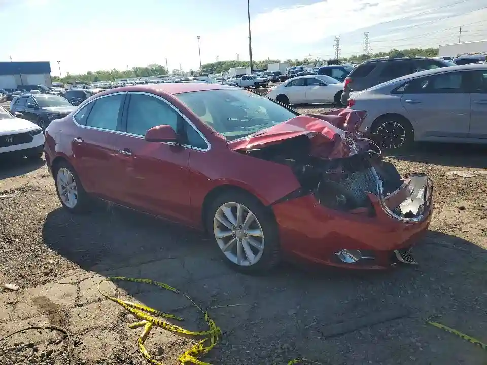 1G4PR5SK5E4236669 2014 BUICK VERANO-3