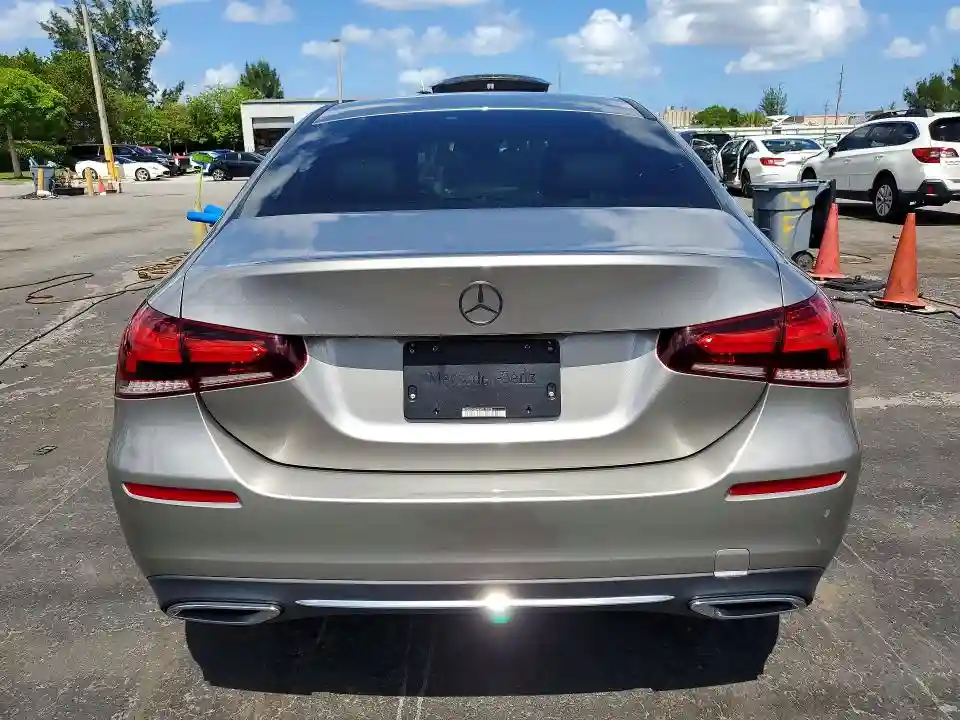 WDD3G4EB4KW017528 2019 MERCEDES-BENZ A-CLASS-5