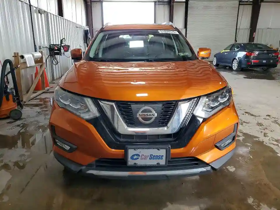 5N1AT2MV5HC731638 2017 NISSAN ROGUE-4
