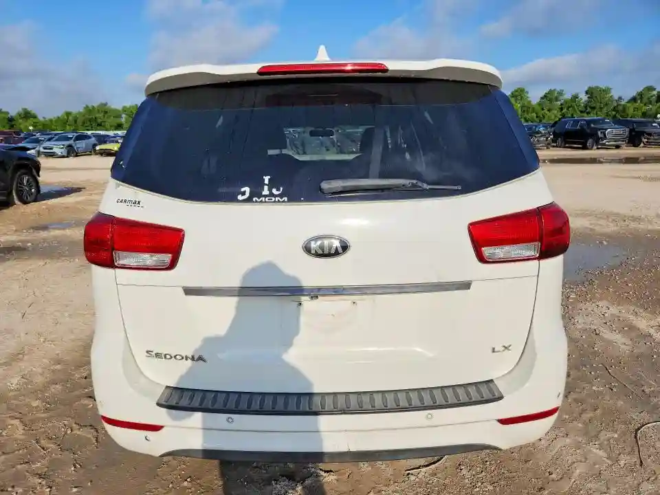 KNDMB5C12F6021404 2015 KIA SEDONA-5