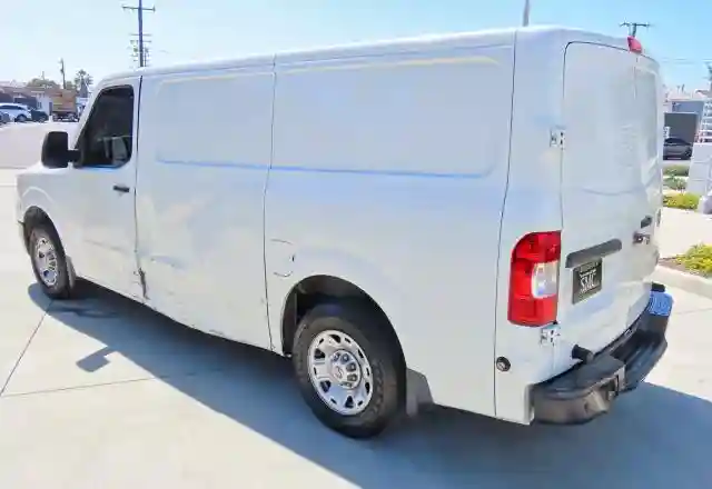 1N6BF0KM3LN806880 2020 NISSAN NV 1500 SV-3