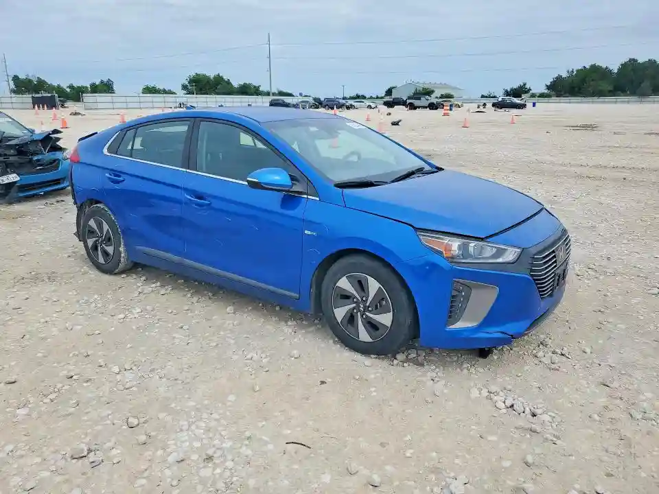 KMHC75LC8JU074865 2018 HYUNDAI IONIQ-3