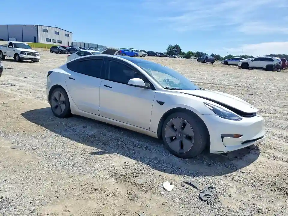 5YJ3E1EA1PF547005 2023 TESLA MODEL 3-3