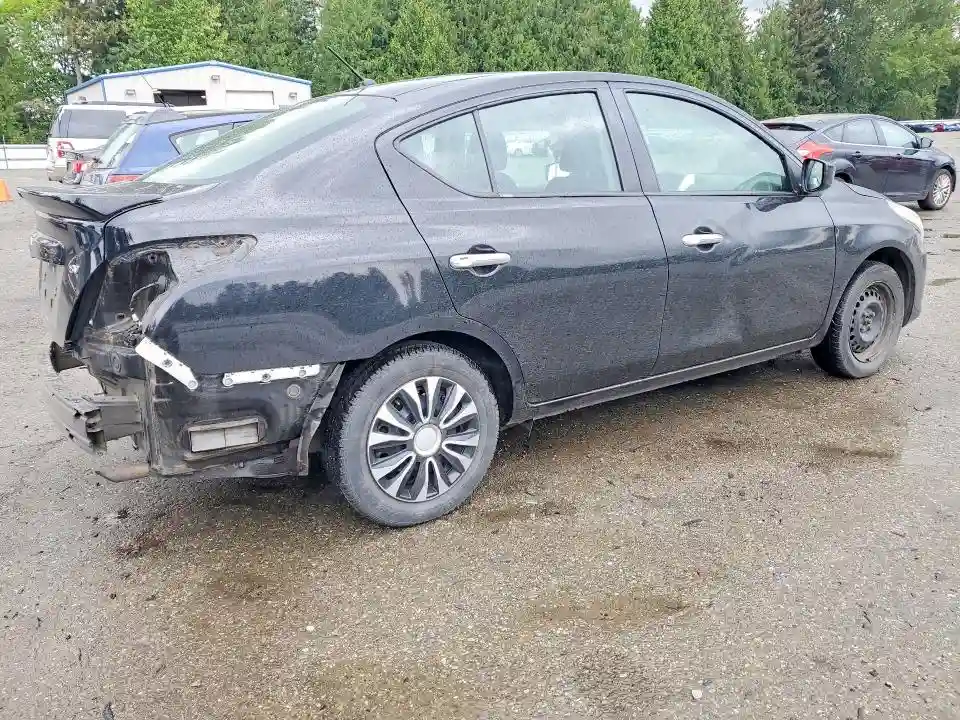 3N1CN7AP7KL876396 2019 NISSAN VERSA-2
