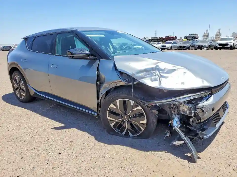 KNDC34LA0R5197557 2024 KIA ALL OTHER-3