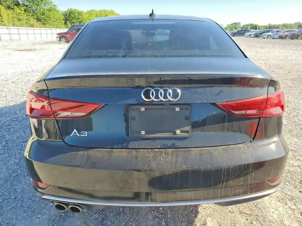 WAUAUGFFXJ1041516 2018 AUDI A3-5