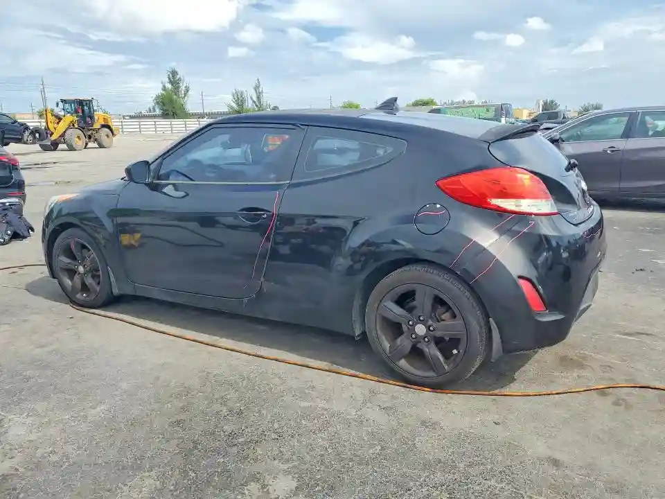 KMHTC6AD0CU071507 2012 HYUNDAI VELOSTER-1