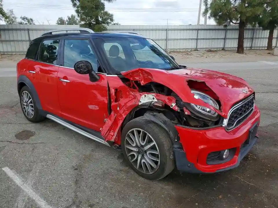WMZYT3C3XJ3E93917 2018 MINI COOPER-3