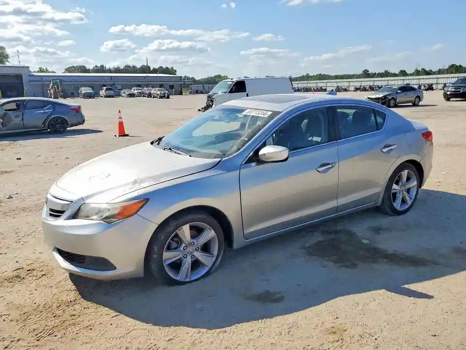 19VDE1F33FE001288 2015 ACURA ILX-0