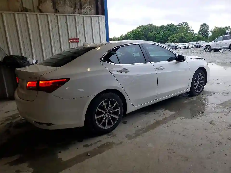 19UUB1F52JA007033 2018 ACURA TLX-2