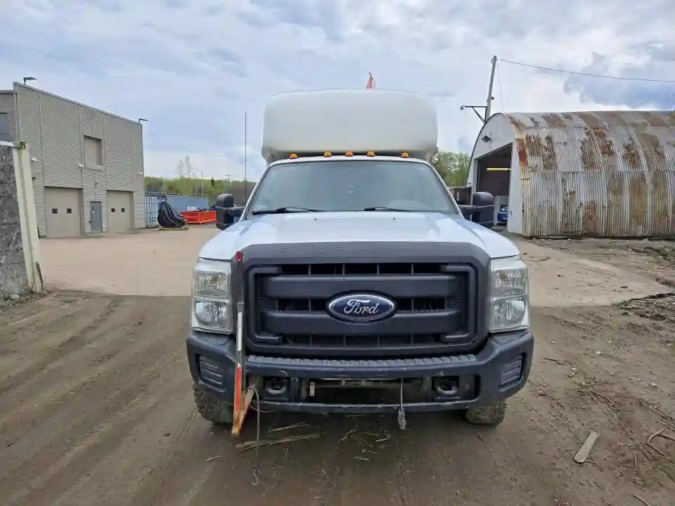 1FT8X3D64CEA51586 2012 FORD F350-4