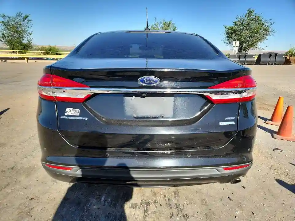 3FA6P0HDXJR232352 2018 FORD FUSION-5