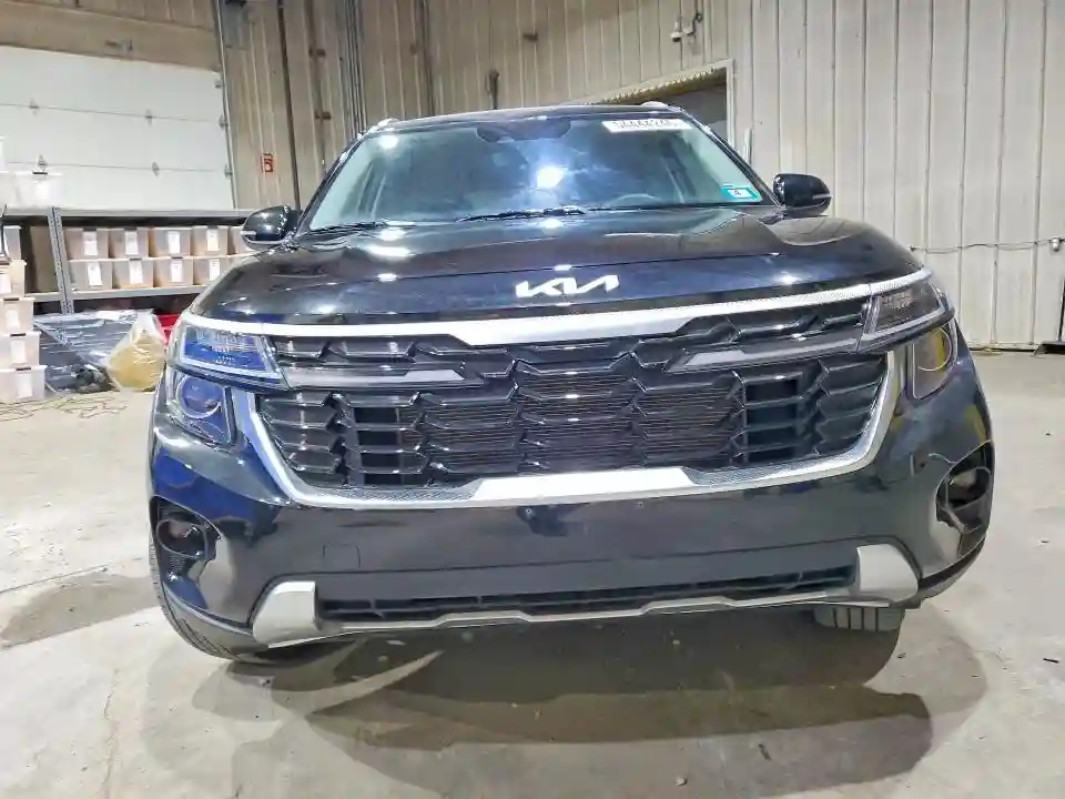 KNDEUCAA9S7706431 2025 KIA SELTOS-4
