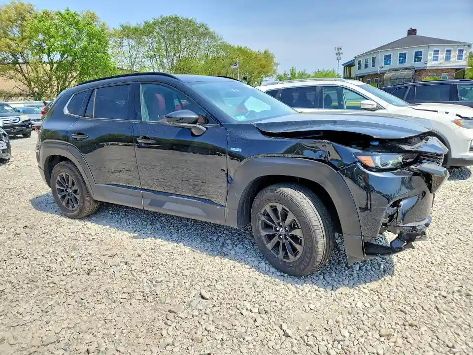 7MMVAADW4SN127072 2025 MAZDA CX-50-3