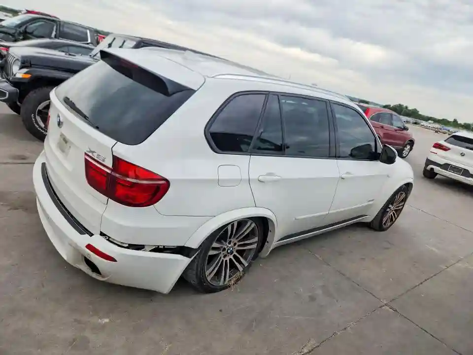 5UXZV8C59D0C16872 2013 BMW X5-2