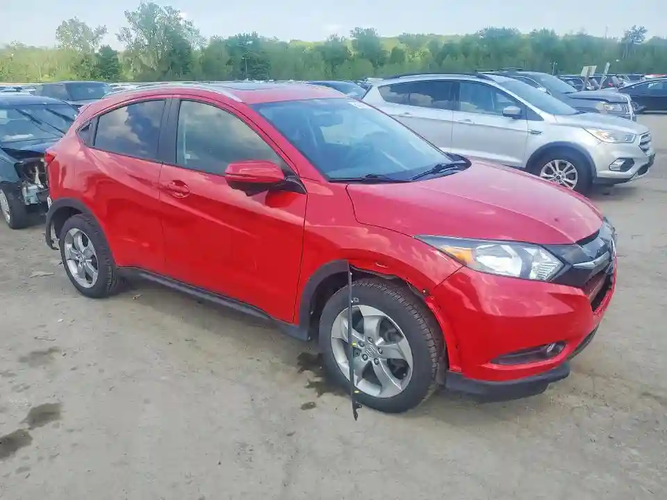 3CZRU6H77HM733102 2017 HONDA HR-V-3