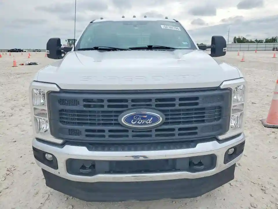 1FT7W2BA2PEE17602 2023 FORD F250-4