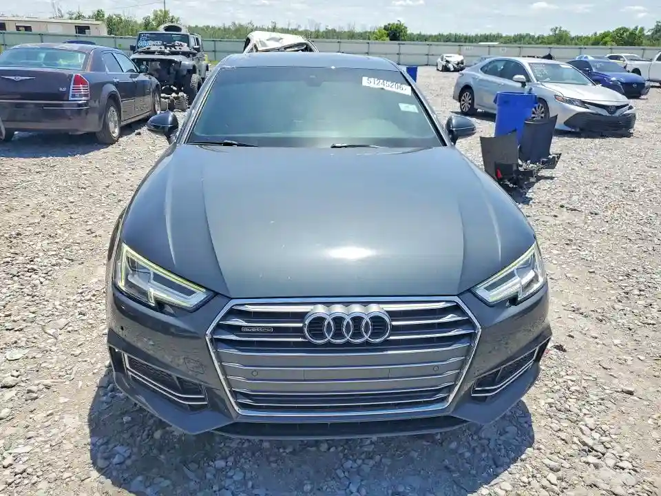 WAUENAF42JA049779 2018 AUDI A4-4
