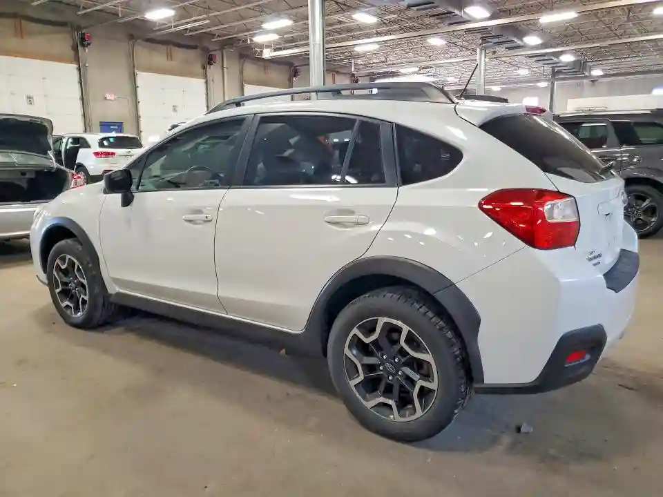 JF2GPAAC8HG274723 2017 SUBARU CROSSTREK-1