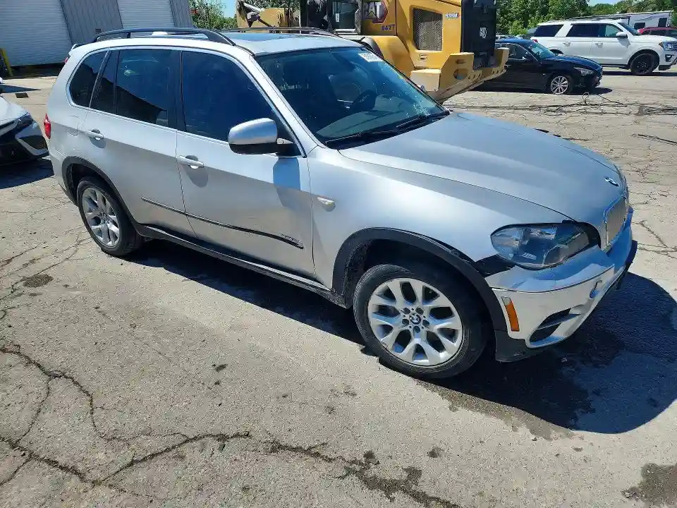 5UXZV4C58D0E05876 2013 BMW X5-3