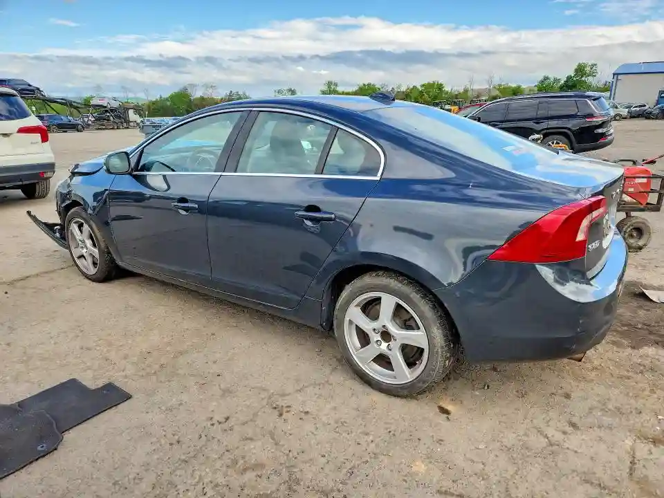 YV1622FS6C2028509 2012 VOLVO S60-1