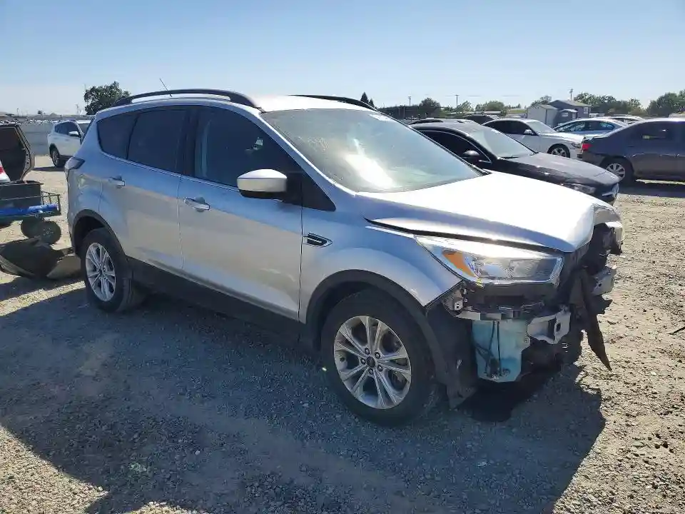 1FMCU0G91JUB49092 2018 FORD ESCAPE-3