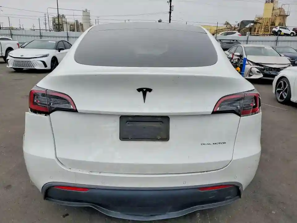 7SAYGDEE0NF489361 2022 TESLA MODEL Y-5