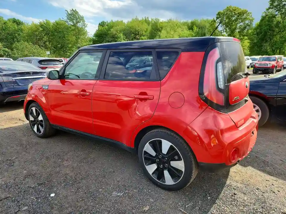 KNDJP3A59K7017689 2019 KIA SOUL-1