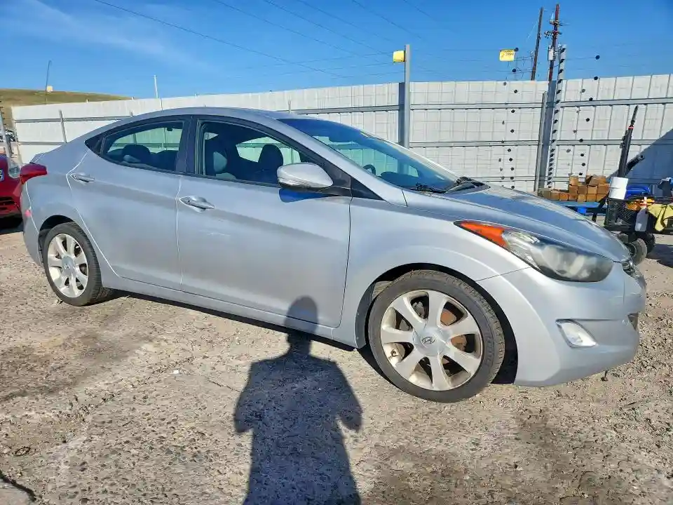5NPDH4AE4CH094211 2012 HYUNDAI ELANTRA-3