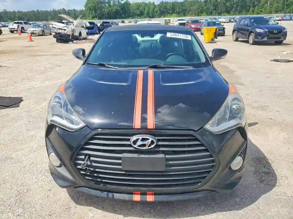 KMHTC6AE4DU153833 2013 HYUNDAI VELOSTER 3-4