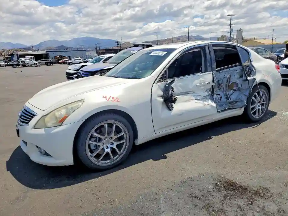 JN1CV6AP4DM726166 2013 INFINITI G37-0