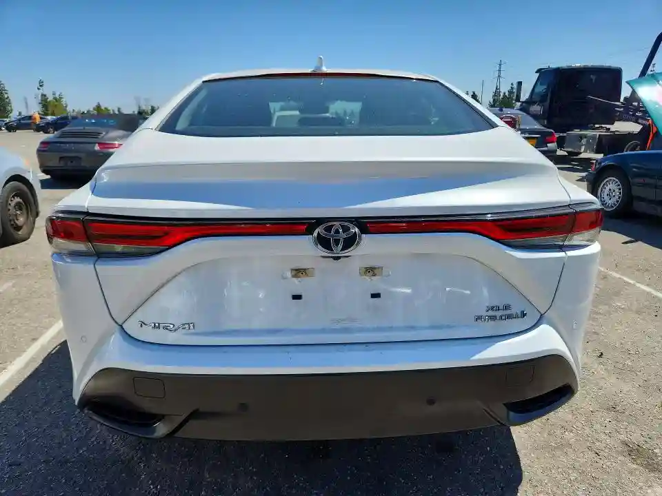 JTDAAAAA0PA010417 2023 TOYOTA MIRAI-5