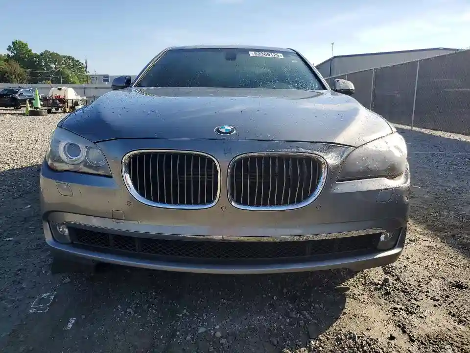 WBAKB8C52CC963698 2012 BMW 7 SERIES-4