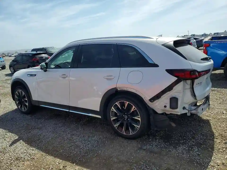 JM3KKEHA8R1126103 2024 MAZDA CX-90-1