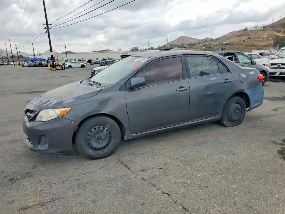 2T1BU4EE6CC787099 2012 TOYOTA COROLLA-0