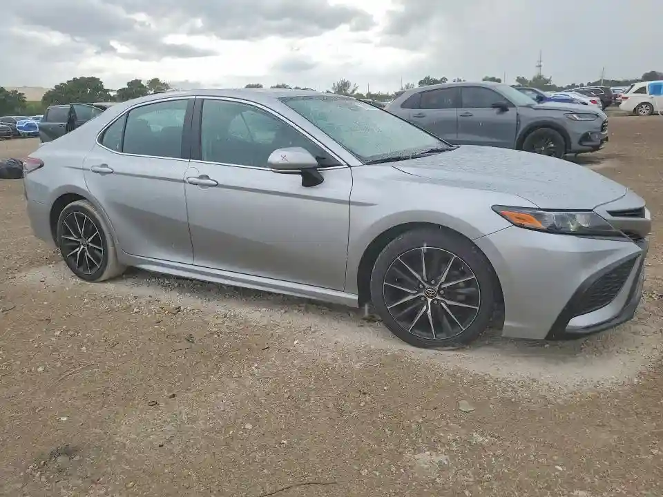 4T1G11BK1NU051406 2022 TOYOTA CAMRY-3