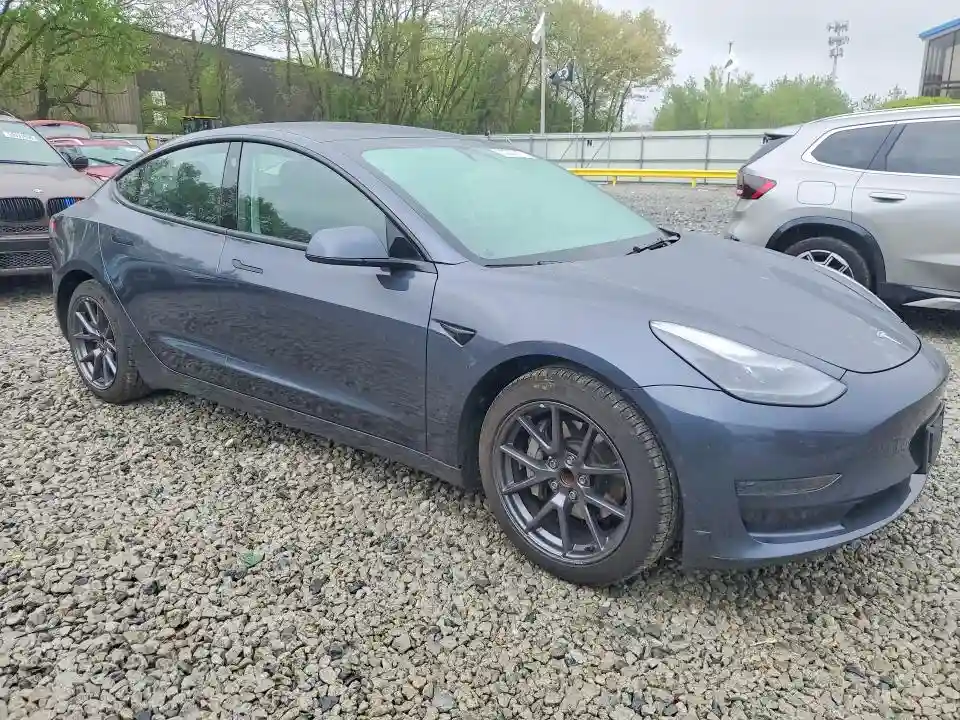 5YJ3E1EA9NF323610 2022 TESLA MODEL 3-3