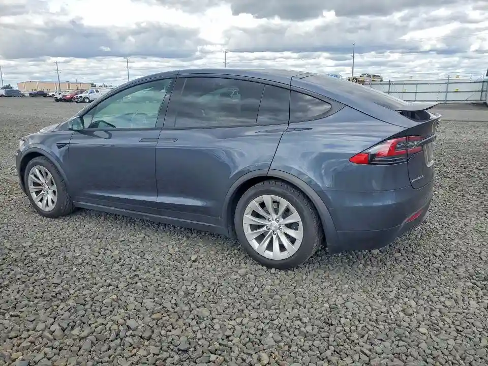 5YJXCBE21JF090385 2018 TESLA MODEL X-1