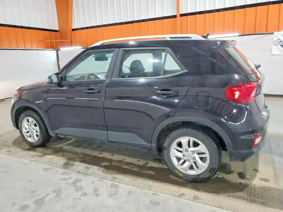 KMHRC8A33NU168748 2022 HYUNDAI VENUE-1