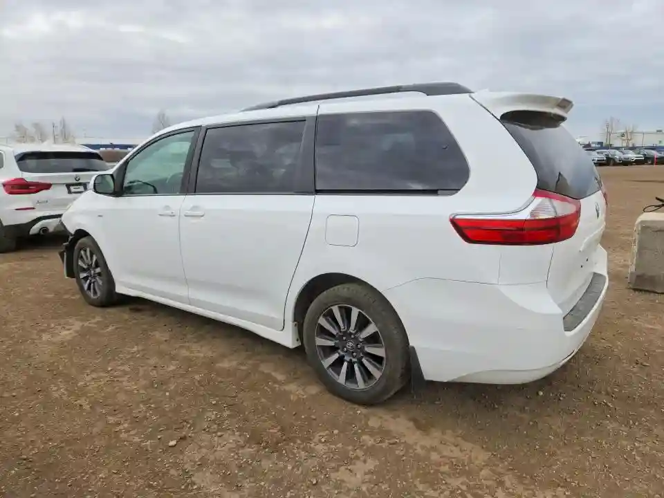 5TDJZ3DC4KS222461 2019 TOYOTA SIENNA-1