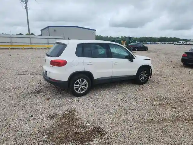 WVGAV7AX2CW593416 2012 VOLKSWAGEN TIGUAN-2