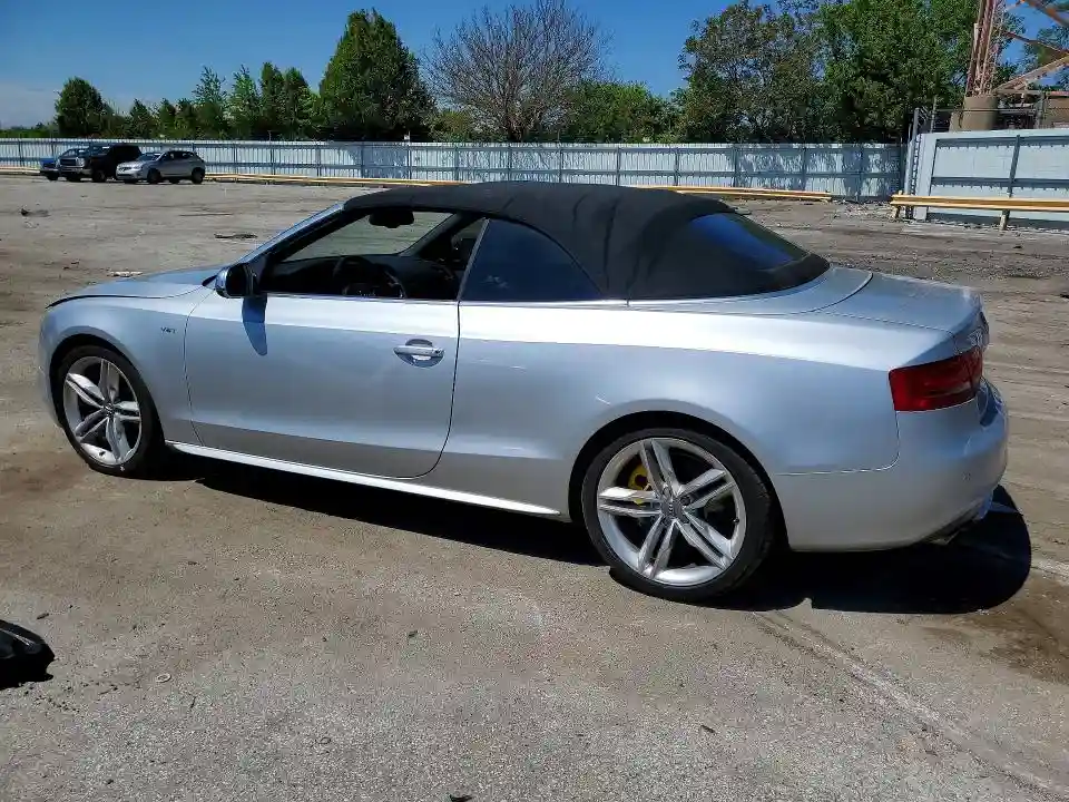 WAUVGAFH7AN013608 2010 AUDI S5/RS5-1
