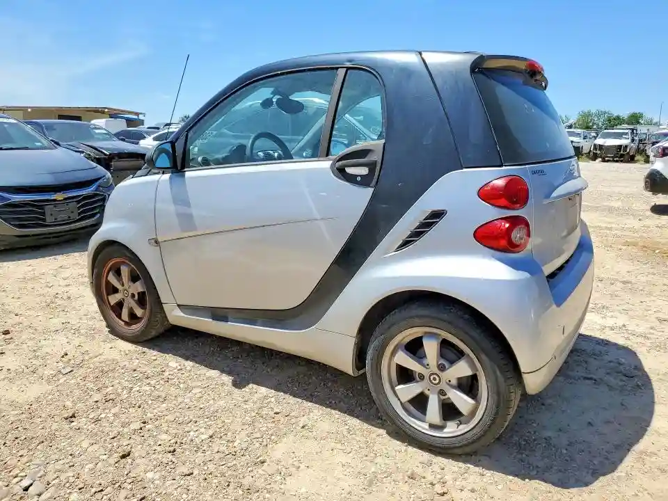 WMEEJ3BA7CK568007 2012 SMART FORTWO-1