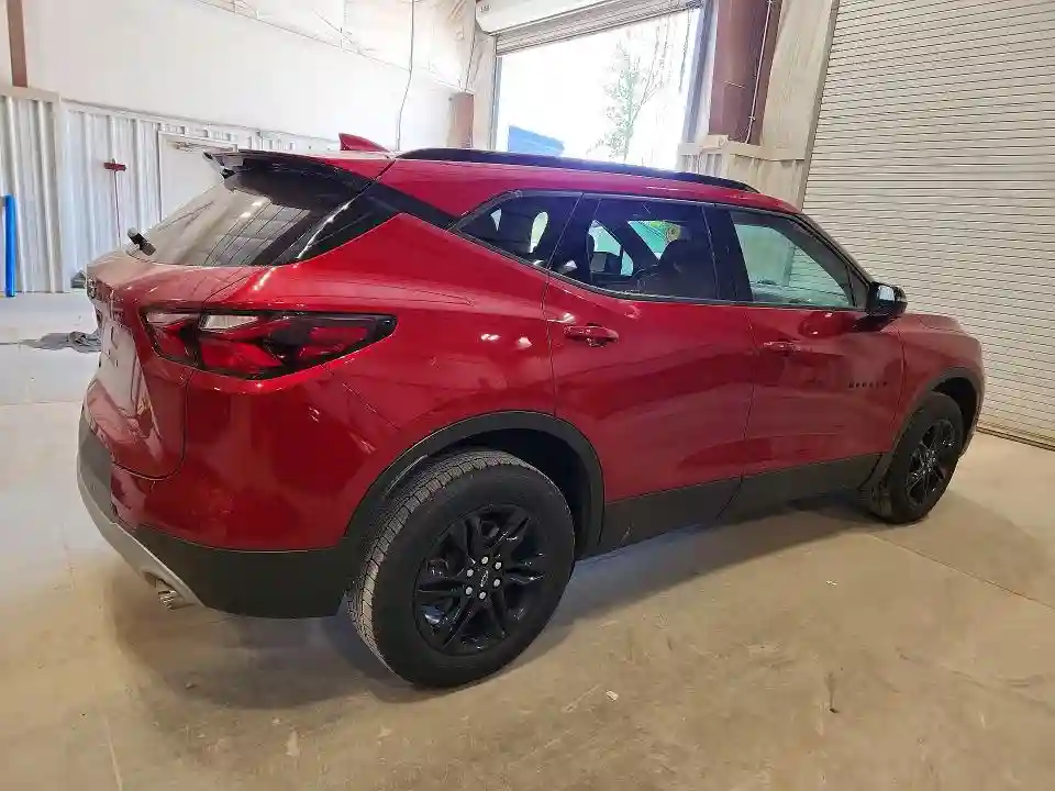 3GNKBCRS8MS525144 2021 CHEVROLET BLAZER-2