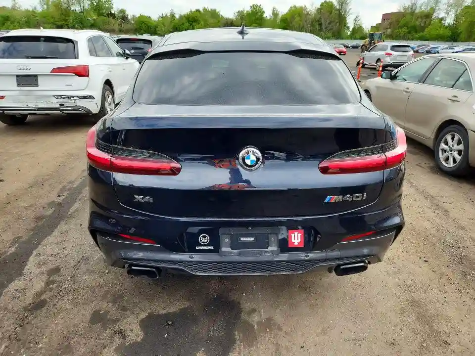 5UX2V5C0XM9E39583 2021 BMW X4-5
