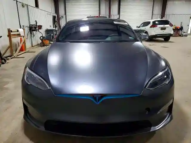 5YJSA1E50TF553818 2026 TESLA MODEL S-4