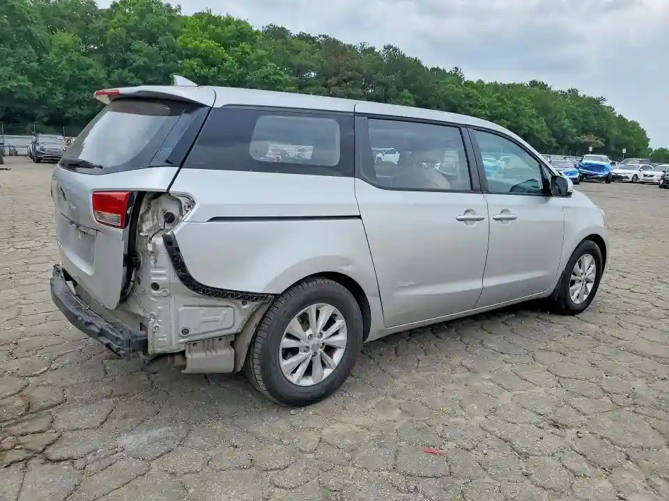 KNDMA5C13G6123914 2016 KIA SEDONA-2