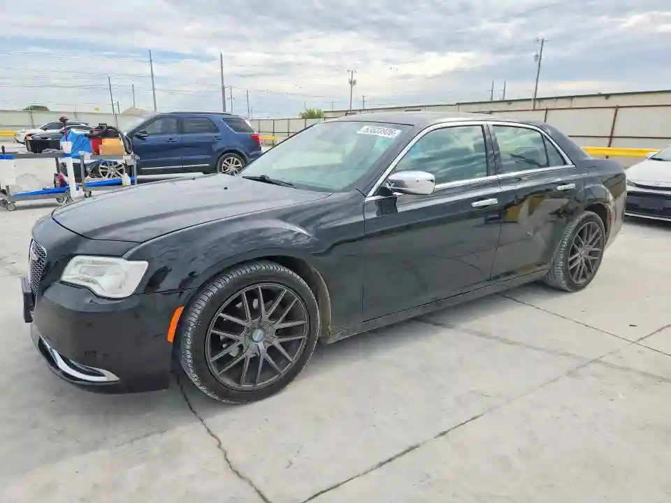 2C3CCAEG8KH536391 2019 CHRYSLER 300-0